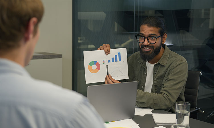 person showing stats from PPC campaign